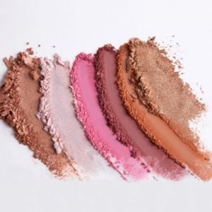 Kenia Ontiveros Blush and Shine